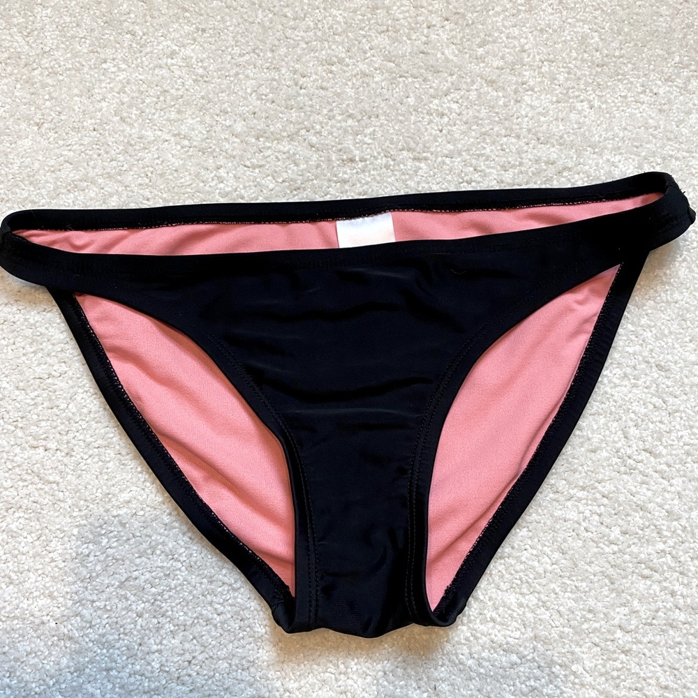 Xhiliration black bikini bottom